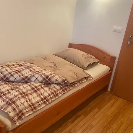 Bed & Breakfast Kocna *
