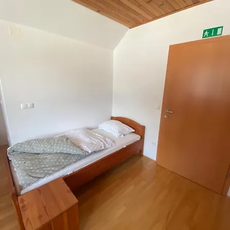 Kocna Bed & Breakfast