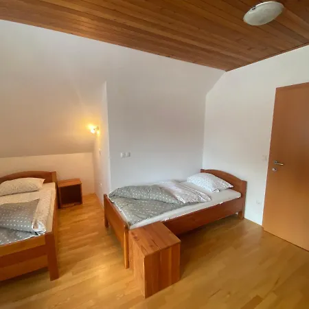 Kocna Bed & Breakfast